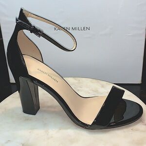 KAREN MILLEN SANDAL STRAPPY BLACK PATENT LEATHER SIZE 41 NEW IN BOX